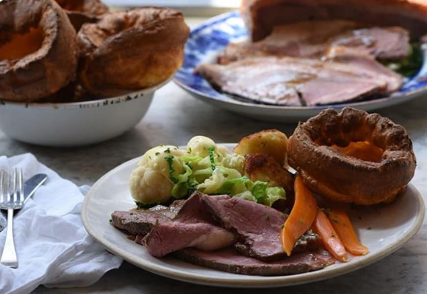 76 BRASBLON Sunday Roast