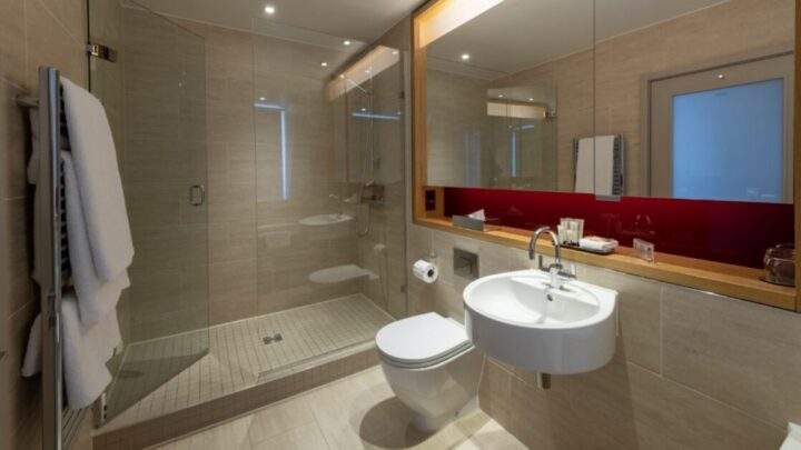 APEXTEMPLON Master Suite Bathroom 1