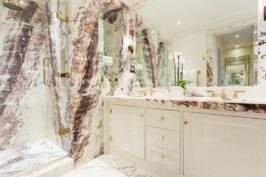 THEKENSLON Knightsbridge Suite Bathroom v2